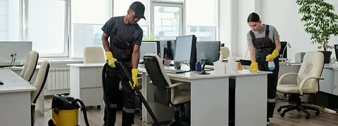 عامل تنظيف مكاتب ومنشآت بالرياض
